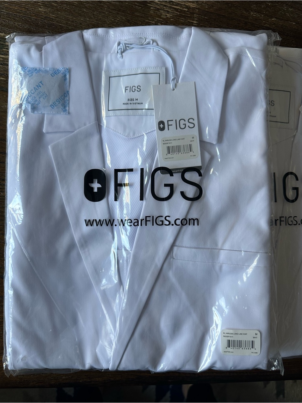 FIGS Men’s White Button-Down Medical Lab Jacket